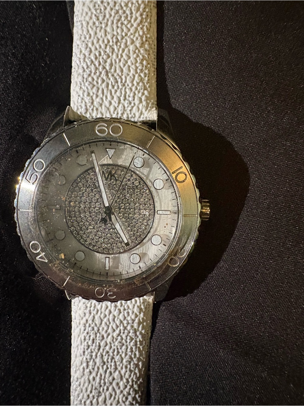 Michael Kors Women's Runway Three-Hand White Metallic Watch - Picture 5 of 10